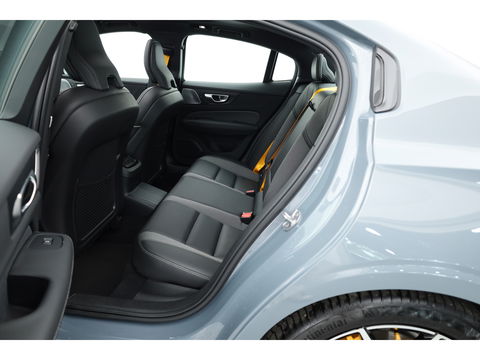 Volvo S60 T8 Polestar Engineered '455pk' | Pano-dak | Bowers & Wilkins Audio | 360 camera | Gelaagd glas |