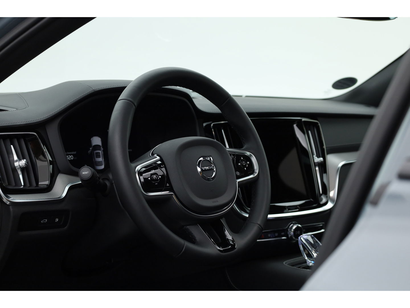 Volvo S60 T8 Polestar Engineered '455pk' | Pano-dak | Bowers & Wilkins Audio | 360 camera | Gelaagd glas |