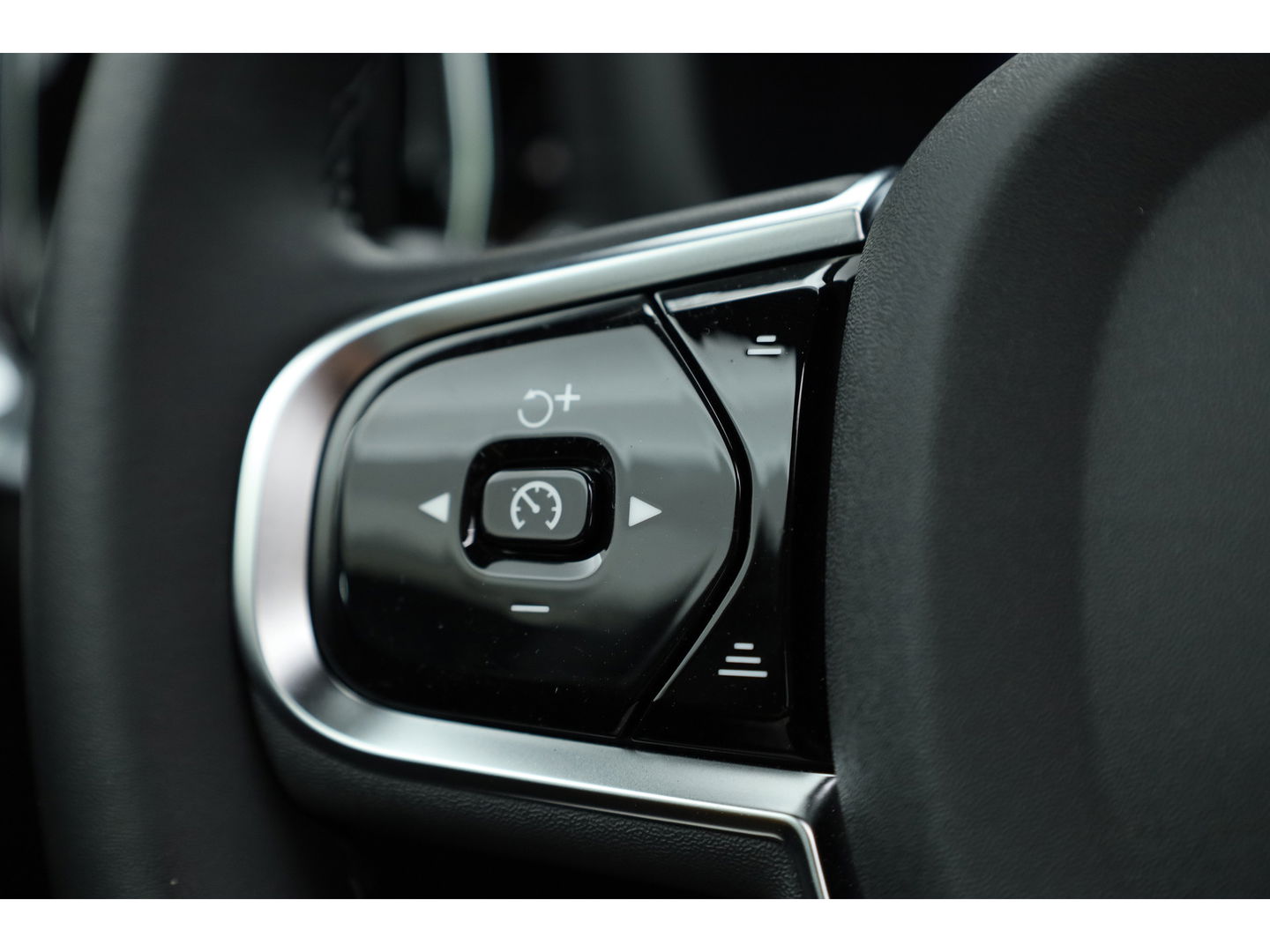Volvo S60 T8 Polestar Engineered '455pk' | Pano-dak | Bowers & Wilkins Audio | 360 camera | Gelaagd glas |