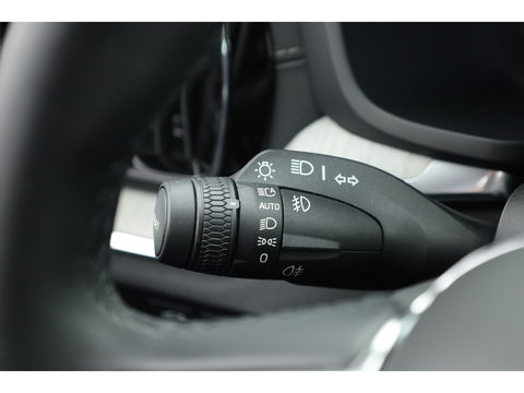 Volvo V60 2.0 T8 Recharge AWD Ultimate Dark | Bowers & Wilkins | Head-up | Trekhaak | 360cam | Pilot Assist |