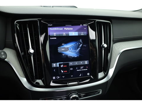 Volvo V60 2.0 T8 Recharge AWD Ultimate Dark | Bowers & Wilkins | Head-up | Trekhaak | 360cam | Pilot Assist |