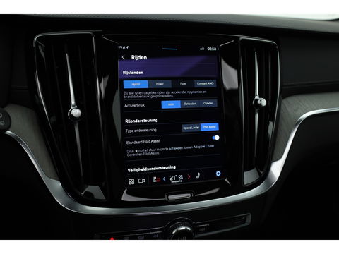 Volvo V60 2.0 T8 Recharge AWD Ultimate Dark | Bowers & Wilkins | Head-up | Trekhaak | 360cam | Pilot Assist |