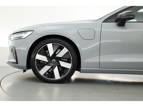 Volvo V60 2.0 T8 Recharge AWD Ultimate Dark | Bowers & Wilkins | Head-up | Trekhaak | 360cam | Pilot Assist |