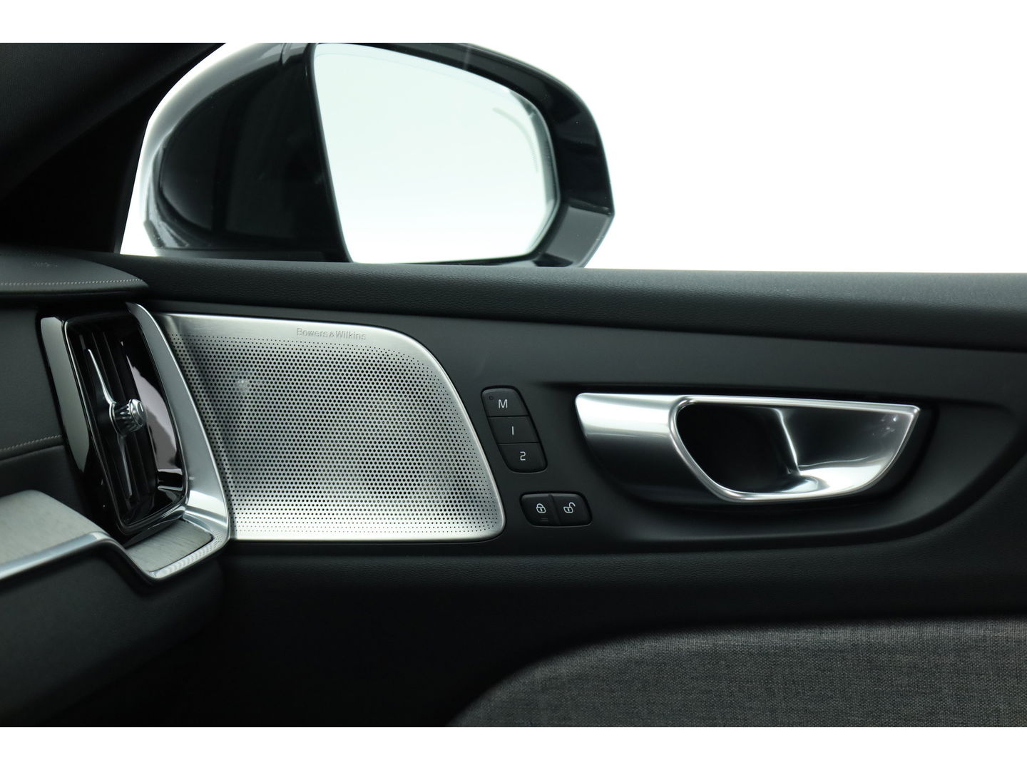Volvo V60 2.0 T8 Recharge AWD Ultimate Dark | Bowers & Wilkins | Head-up | Trekhaak | 360cam | Pilot Assist |