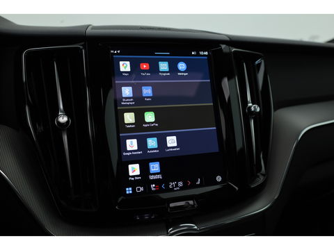 Volvo XC60 2.0 T8 Plug-in hybrid AWD Plus Dark | Pano-dak | 360 Cam. | BLIS | H&K | ACC |