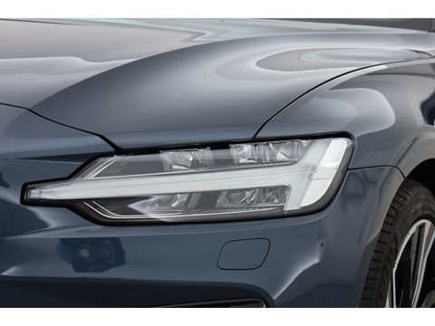 Volvo V60 2.0 T6 Plug-in hybrid AWD Plus Dark | H&K Audio | ACC | Blis | 4x stoel + stuurverw. | 19'' |