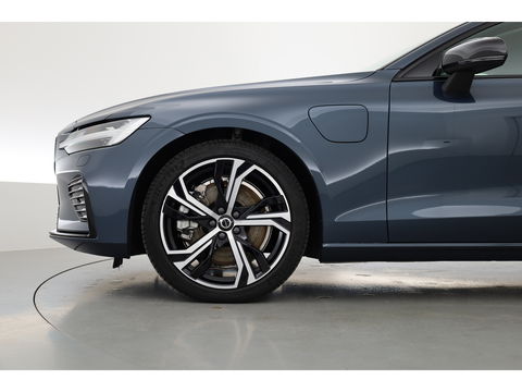 Volvo V60 2.0 T6 Plug-in hybrid AWD Plus Dark | H&K Audio | ACC | Blis | 4x stoel + stuurverw. | 19'' |