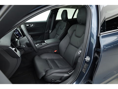 Volvo V60 2.0 T6 Plug-in hybrid AWD Plus Dark | H&K Audio | ACC | Blis | 4x stoel + stuurverw. | 19'' |