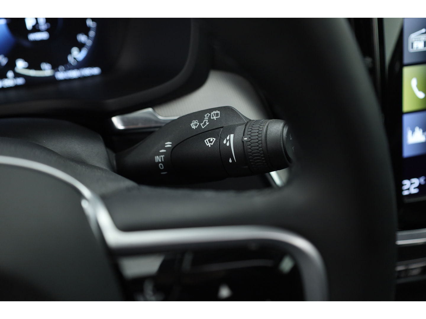 Volvo V60 2.0 T6 Recharge AWD R-Design | Pano | HUD | Bowers & Wilkins |  Stoelverw.+ verkoeling | 360 camera | ACC |