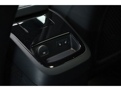 Volvo V60 2.0 T6 Recharge AWD R-Design | Pano | HUD | Bowers & Wilkins |  Stoelverw.+ verkoeling | 360 camera | ACC |