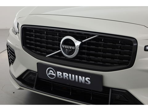 Volvo V60 2.0 T6 Recharge AWD R-Design | Pano | HUD | Bowers & Wilkins |  Stoelverw.+ verkoeling | 360 camera | ACC |