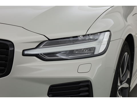 Volvo V60 2.0 T6 Recharge AWD R-Design | Pano | HUD | Bowers & Wilkins |  Stoelverw.+ verkoeling | 360 camera | ACC |