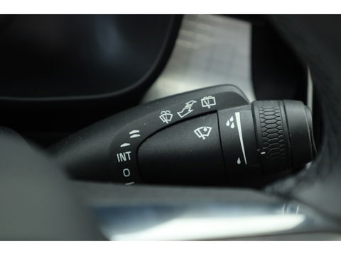 Volvo XC40 1.5 T5 Recharge Inscription | ACC | Stoel + stuurverw. | Camera | 19 inch |
