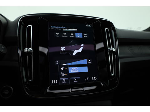 Volvo XC40 T4 Recharge Ultimate Dark | Pano | Pilot assist | 360cam | H&K | Elek. Stoelen |