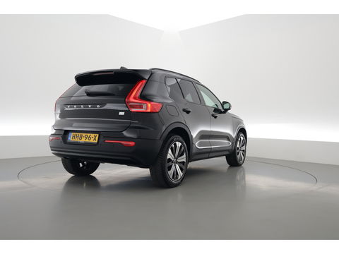 Volvo XC40 T4 Recharge Ultimate Dark | Pano | Pilot assist | 360cam | H&K | Elek. Stoelen |