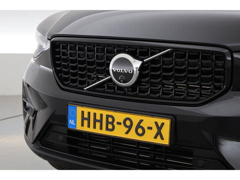 Volvo XC40 T4 Recharge Ultimate Dark | Pano | Pilot assist | 360cam | H&K | Elek. Stoelen |