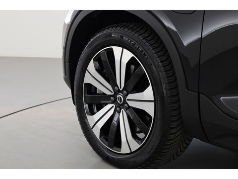 Volvo XC40 T4 Recharge Ultimate Dark | Pano | Pilot assist | 360cam | H&K | Elek. Stoelen |