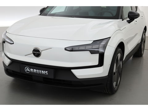 Volvo EX30 Single Motor Extended Range Ultra 69 kWh | Pano | 360cam | Stoel-stuurverw. | 22KW on-board lader