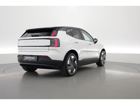 Volvo EX30 Single Motor Extended Range Ultra 69 kWh | Pano | 360cam | Stoel-stuurverw. | 22KW on-board lader