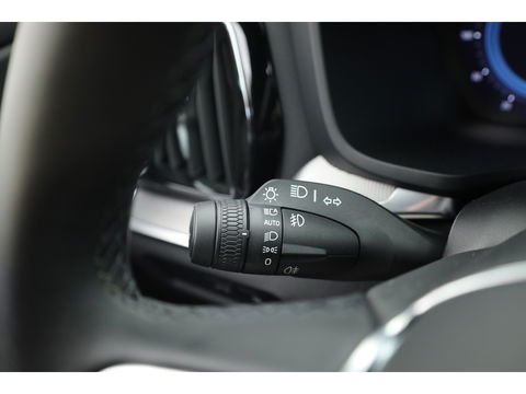 Volvo V60 T6 Recharge Plus Bright | Pano | 4x stoelen verw. | Stuur & voorruit verw. |