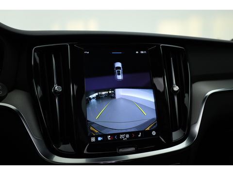 Volvo V60 T6 Recharge Plus Bright | Pano | 4x stoelen verw. | Stuur & voorruit verw. |
