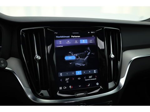 Volvo V60 T6 Recharge Plus Bright | Pano | 4x stoelen verw. | Stuur & voorruit verw. |