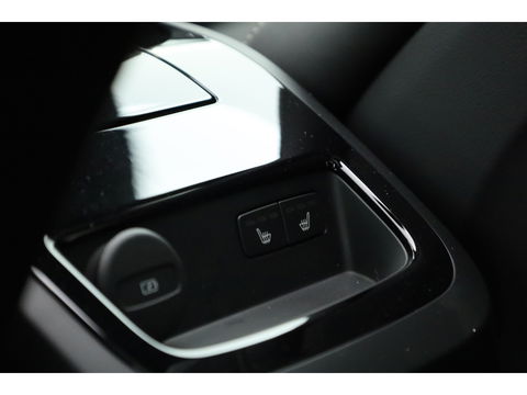 Volvo V60 T6 Recharge Plus Bright | Pano | 4x stoelen verw. | Stuur & voorruit verw. |