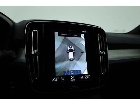 Volvo XC40 T5 Recharge Plus Dark | Pilot assist | Elek. Stoelen | 360cam | H&K | Navi