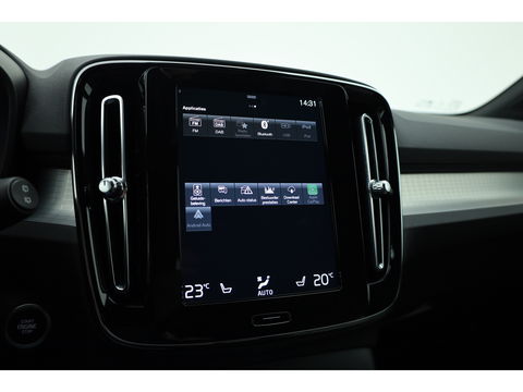 Volvo XC40 T5 Recharge Plus Dark | Pilot assist | Elek. Stoelen | 360cam | H&K | Navi