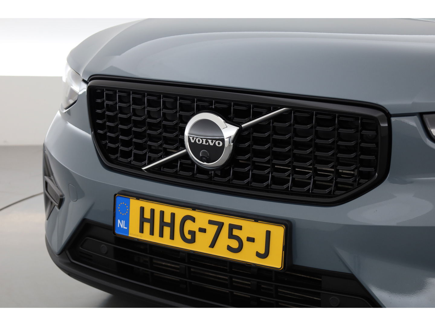 Volvo XC40 T5 Recharge Plus Dark | Pilot assist | Elek. Stoelen | 360cam | H&K | Navi