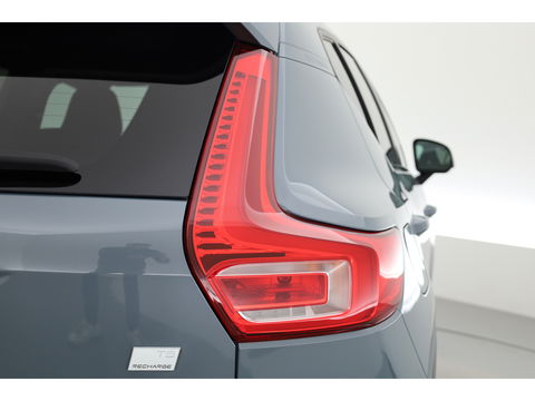 Volvo XC40 T5 Recharge Plus Dark | Pilot assist | Elek. Stoelen | 360cam | H&K | Navi
