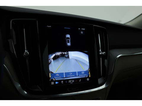 Volvo V60 2.0 T6 Plug-in hybrid AWD Plus Dark | Stuur- & 4x stoelverw. | H&K | Camera | ACC | Blis |