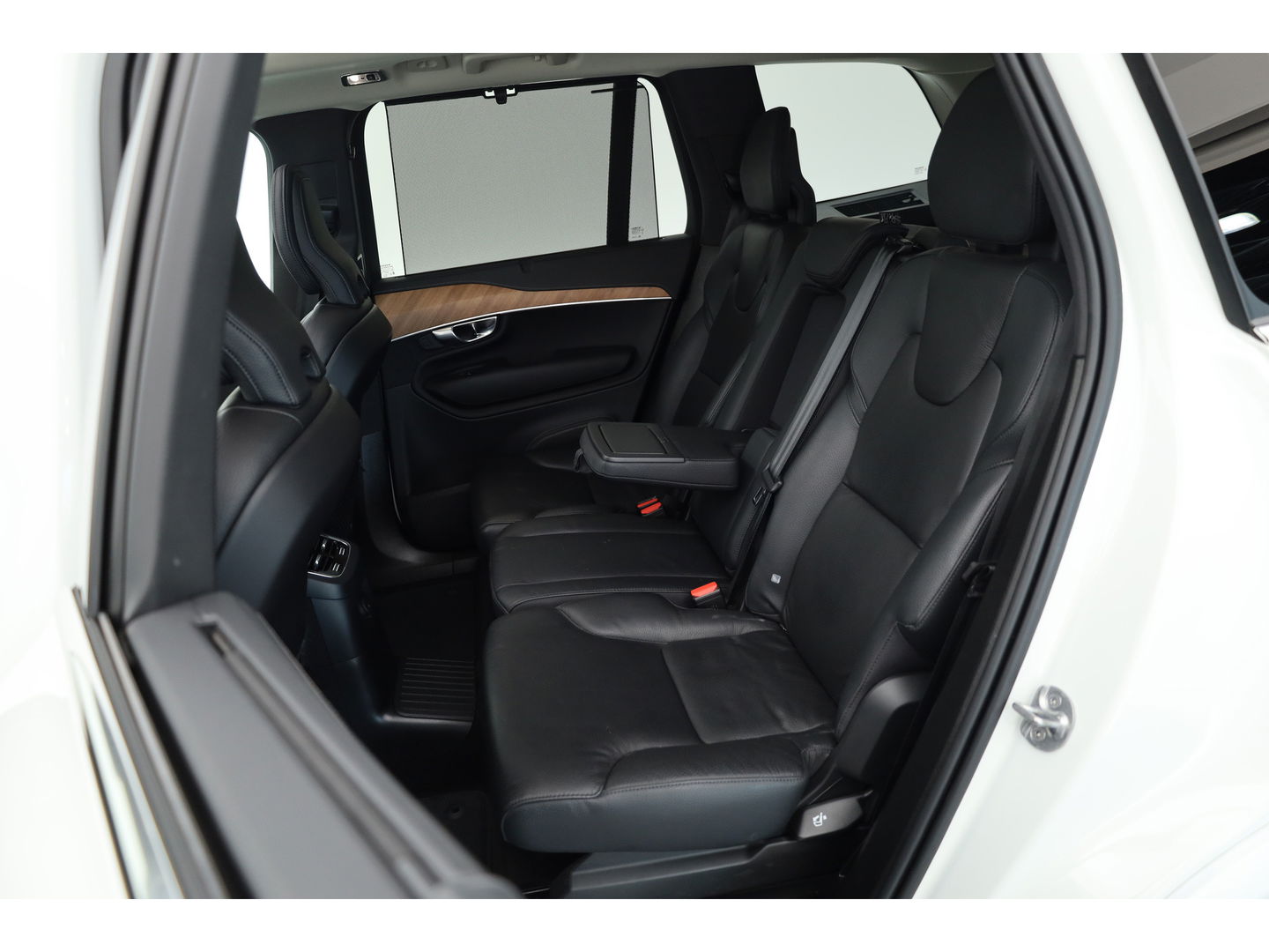 Volvo XC90 2.0 T8 Recharge AWD Inscription |LONG RANGE | Trekhaak | Pano | Blis | ACC | Standkachel|