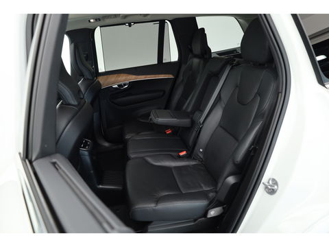 Volvo XC90 2.0 T8 Recharge AWD Inscription |LONG RANGE | Trekhaak | Pano | Blis | ACC | Standkachel|