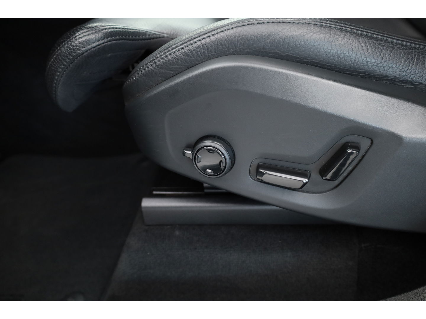 Volvo XC90 2.0 T8 Recharge AWD Inscription |LONG RANGE | Trekhaak | Pano | Blis | ACC | Standkachel|