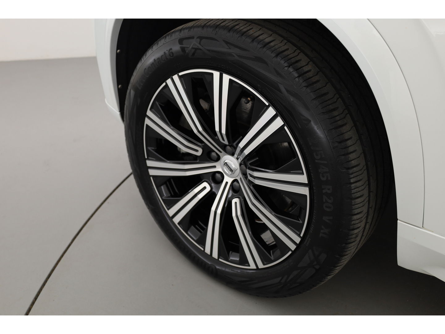 Volvo XC90 2.0 T8 Recharge AWD Inscription |LONG RANGE | Trekhaak | Pano | Blis | ACC | Standkachel|