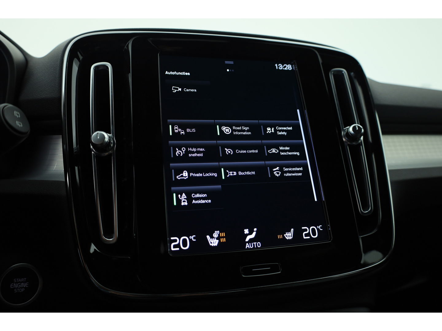 Volvo XC40 1.5 T4 Plug-in hybrid | Facelift | ACC | Blis |  19'' | Stoel + stuurverw. | Camera | PDC V+A |