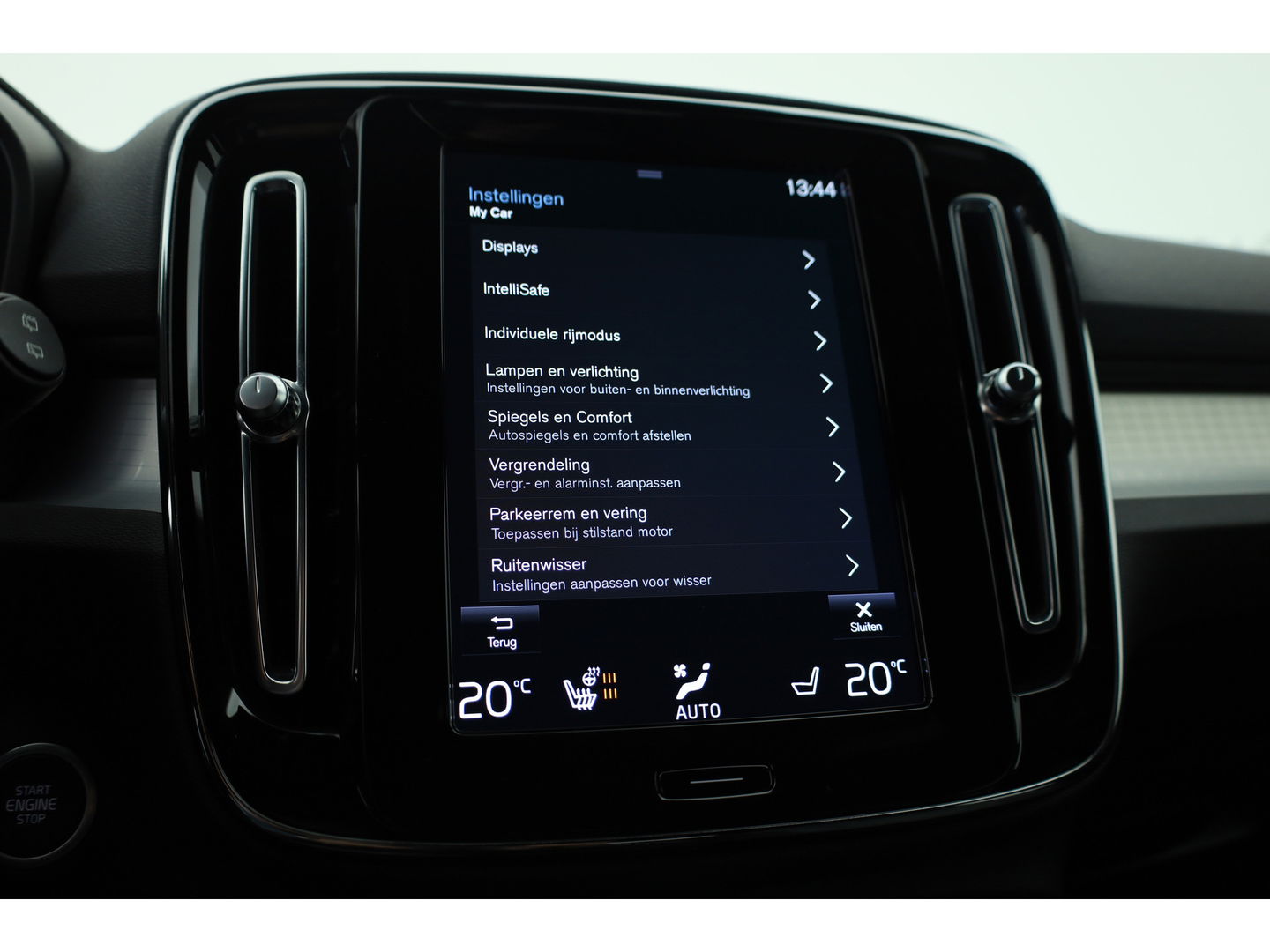 Volvo XC40 1.5 T4 Plug-in hybrid | Facelift | ACC | Blis |  19'' | Stoel + stuurverw. | Camera | PDC V+A |