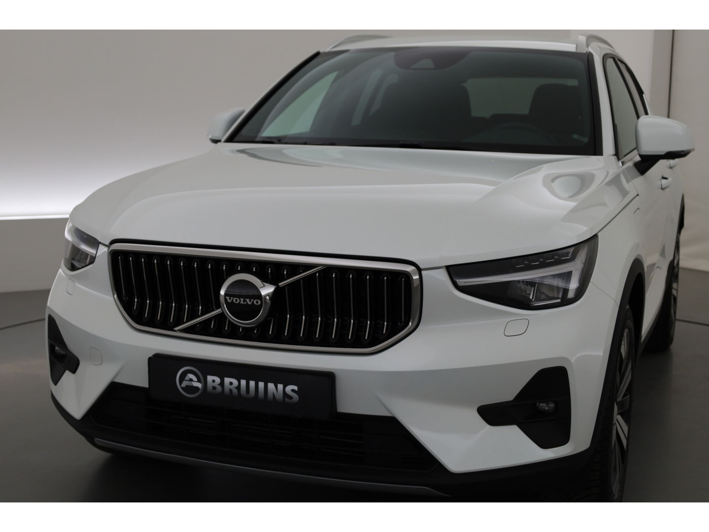 Volvo XC40 1.5 T4 Plug-in hybrid | Facelift | ACC | Blis |  19'' | Stoel + stuurverw. | Camera | PDC V+A |