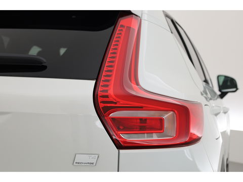 Volvo XC40 1.5 T4 Plug-in hybrid | Facelift | ACC | Blis |  19'' | Stoel + stuurverw. | Camera | PDC V+A |