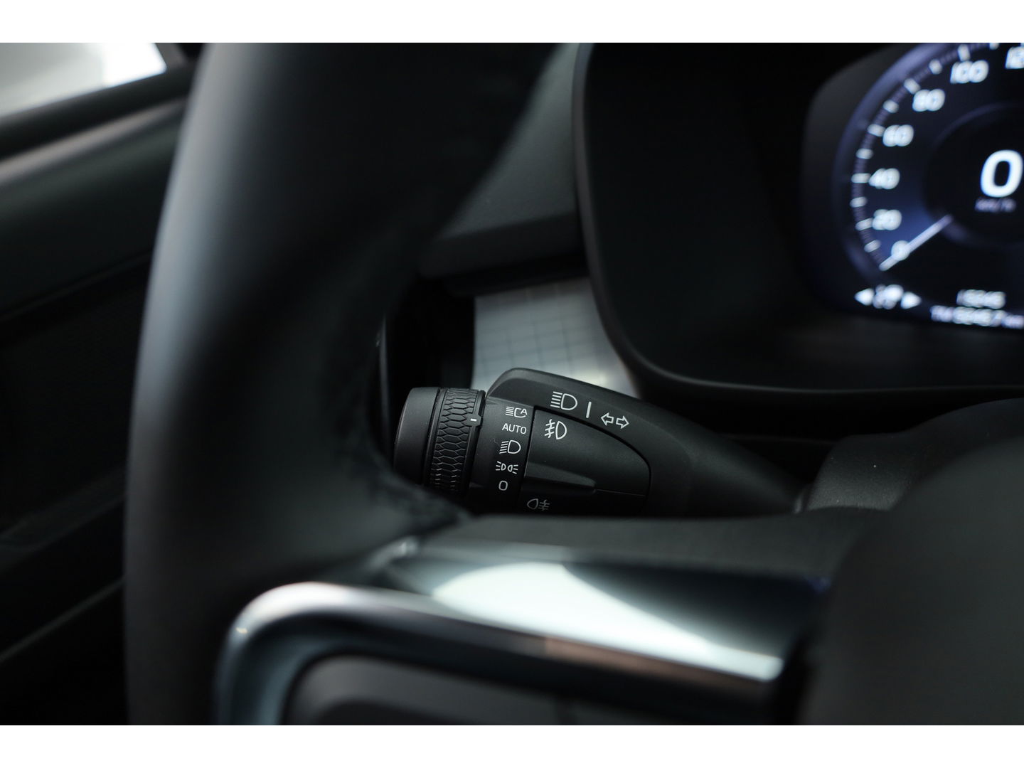 Volvo XC40 1.5 T4 Plug-in hybrid | Facelift | ACC | Blis |  19'' | Stoel + stuurverw. | Camera | PDC V+A |
