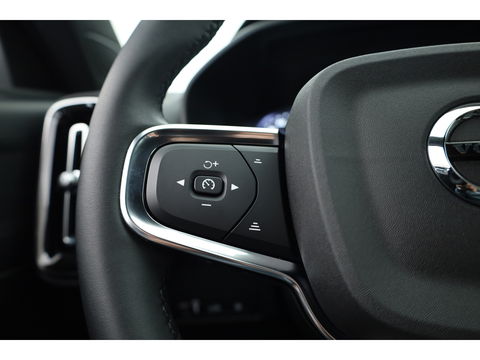 Volvo XC40 1.5 T4 Plug-in hybrid | Facelift | ACC | Blis |  19'' | Stoel + stuurverw. | Camera | PDC V+A |