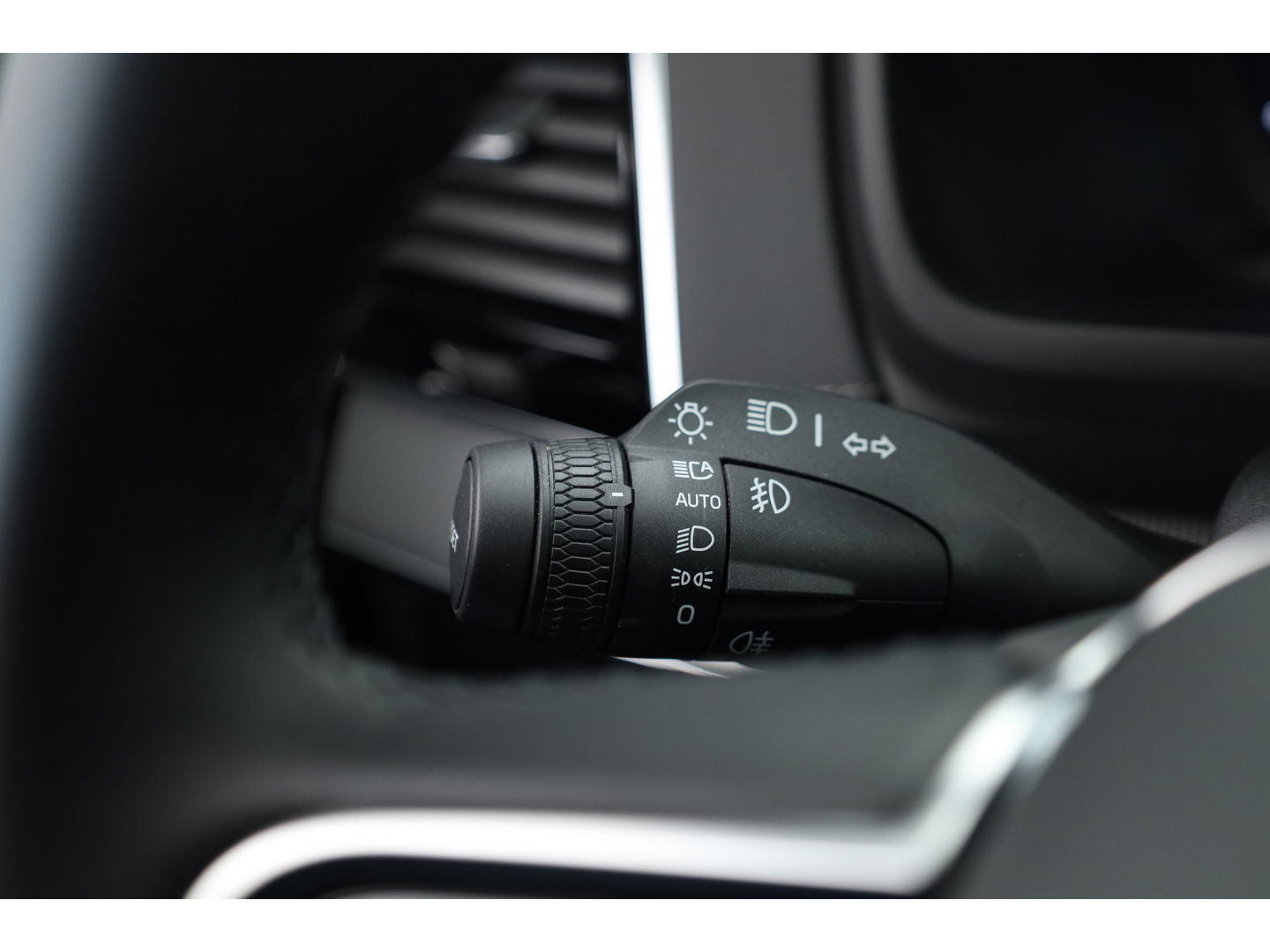 Volvo XC90 2.0 T8 Plug-in hybrid AWD Plus Bright Pano-dak | 360 camera | 21'' | Pilot Assist |