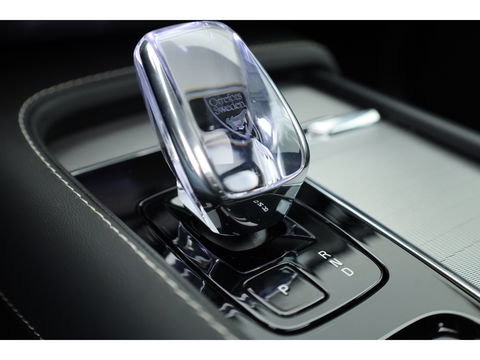Volvo XC90 2.0 T8 Plug-in hybrid AWD Plus Bright Pano-dak | 360 camera | 21'' | Pilot Assist |