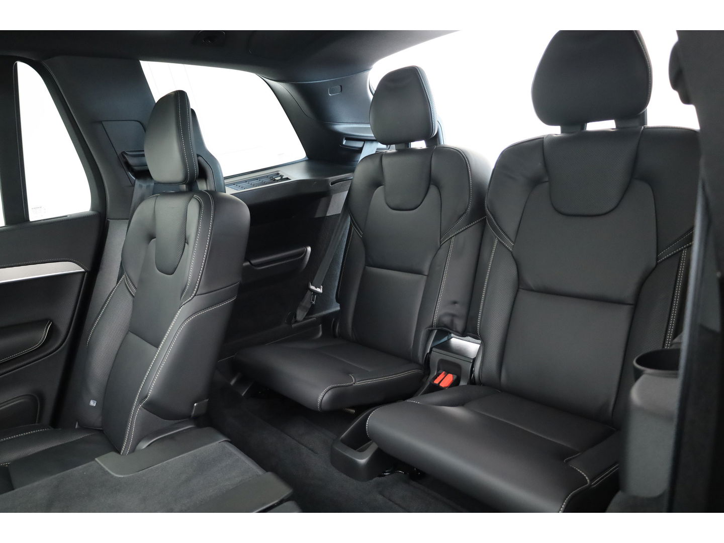 Volvo XC90 2.0 T8 Plug-in hybrid AWD Plus Bright Pano-dak | 360 camera | 21'' | Pilot Assist |