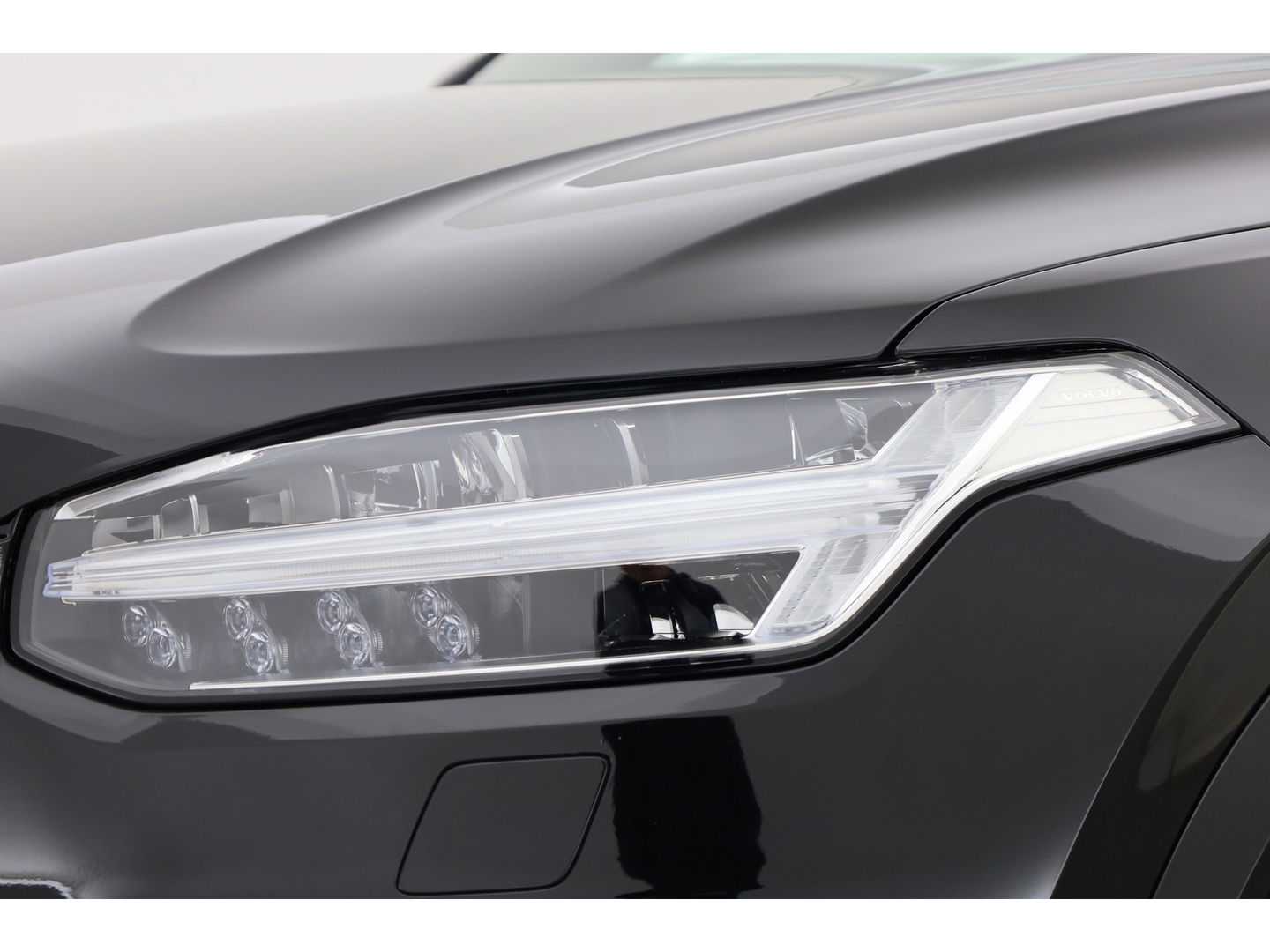 Volvo XC90 2.0 T8 Plug-in hybrid AWD Plus Bright Pano-dak | 360 camera | 21'' | Pilot Assist |