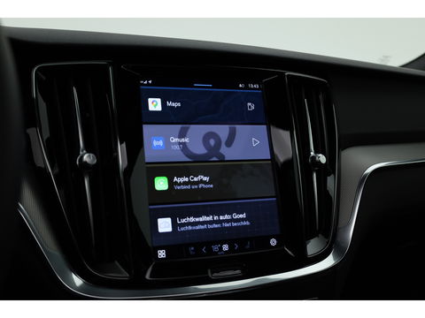 Volvo V60 2.0 B4 Plus Bright | Pano-dak | H&K audio | Trekhaak | Pilot Assist |
