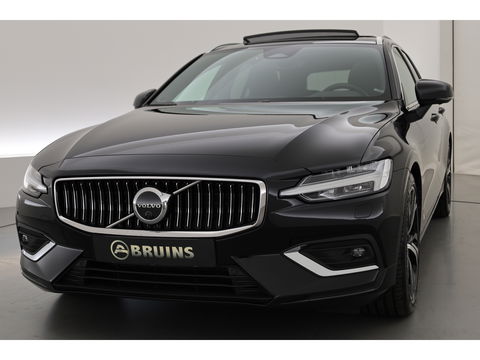 Volvo V60 2.0 B4 Plus Bright | Pano-dak | H&K audio | Trekhaak | Pilot Assist |