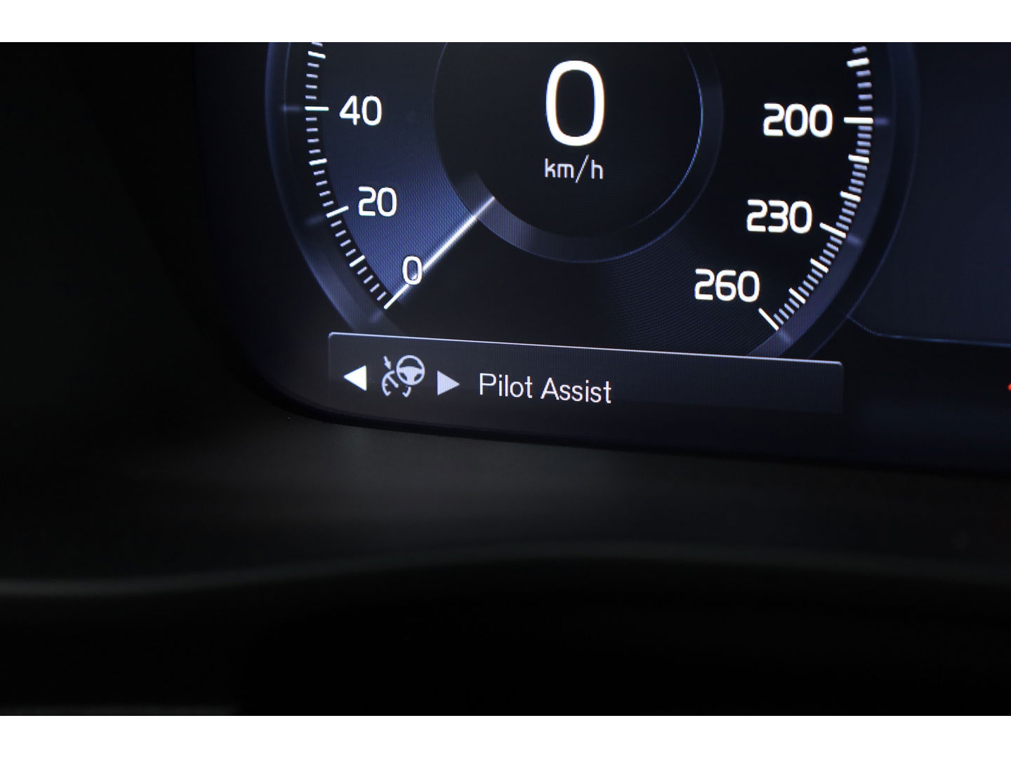 Volvo XC40 1.5 T4 Plug-in hybrid | Facelift | ACC | Blis | Camera | 19'' | Stoel + stuurverw. |