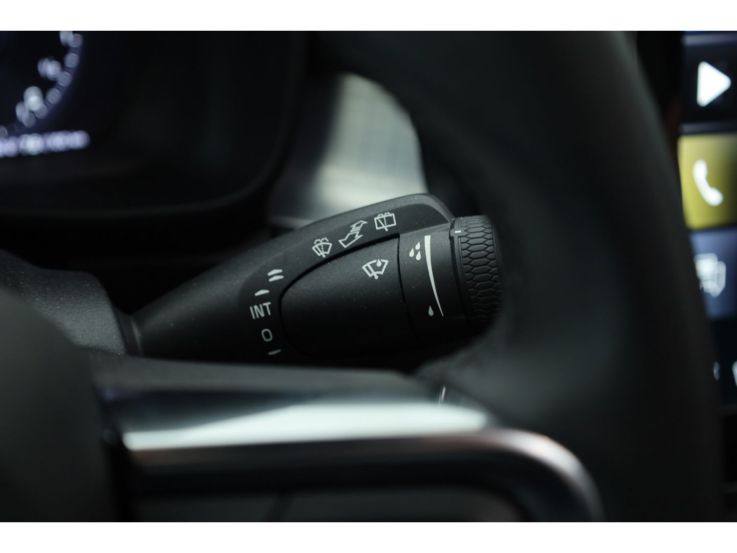 Volvo XC40 1.5 T4 Recharge Inscription Expression | Pano | 19'' | Stoel + stuurverwarming | camera |